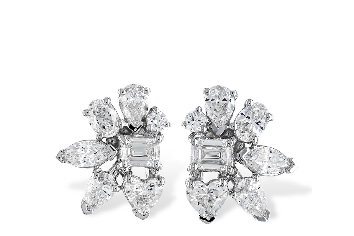 C310-43508: EARRINGS .90 TW FANCY CUT DIAS