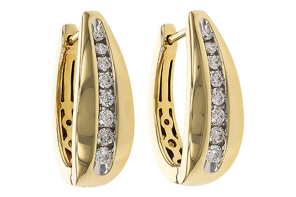 C310-45290: EARRINGS .40 TW