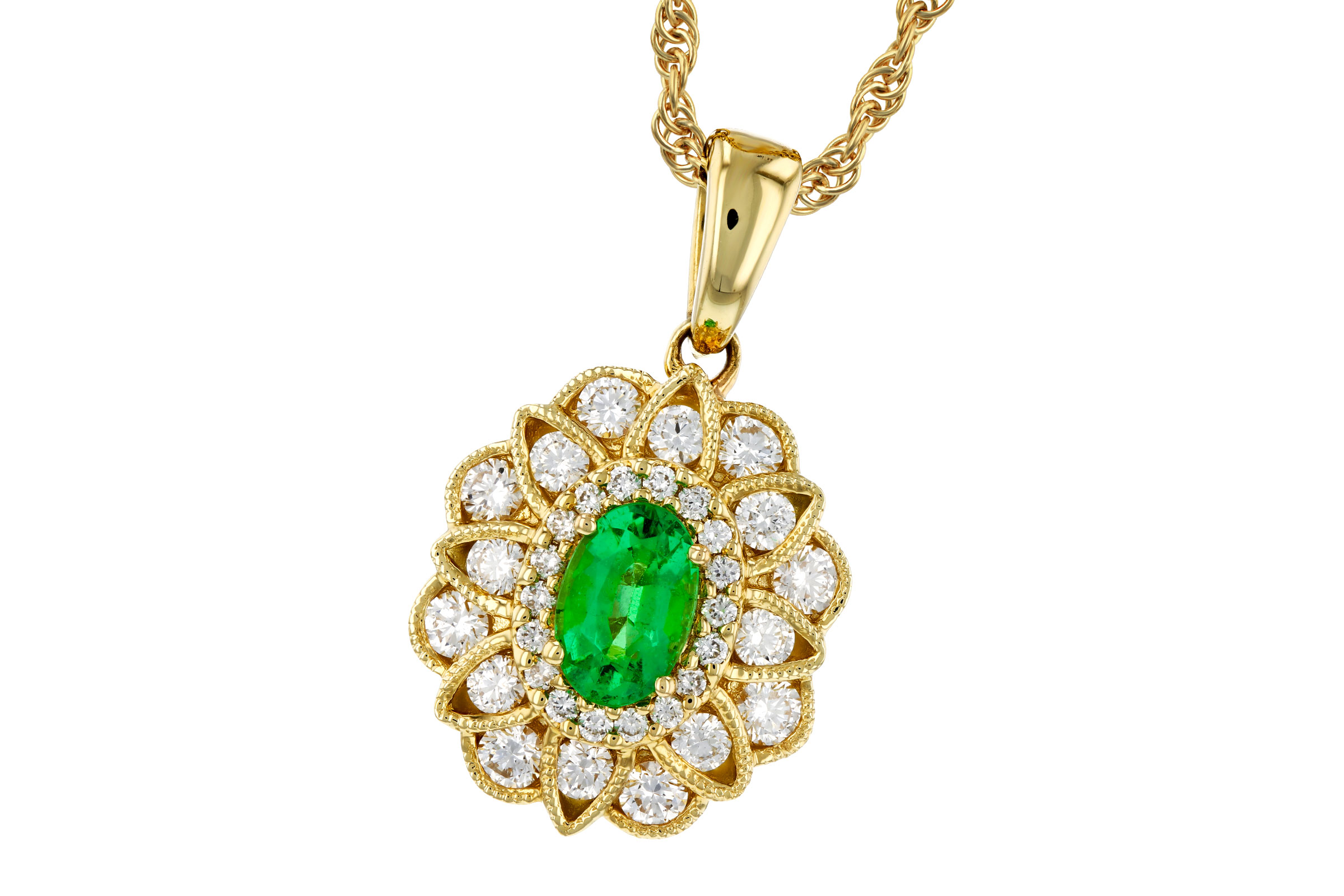E312-19872: NECK .46 EMERALD .98 TGW (6X4 EMER)