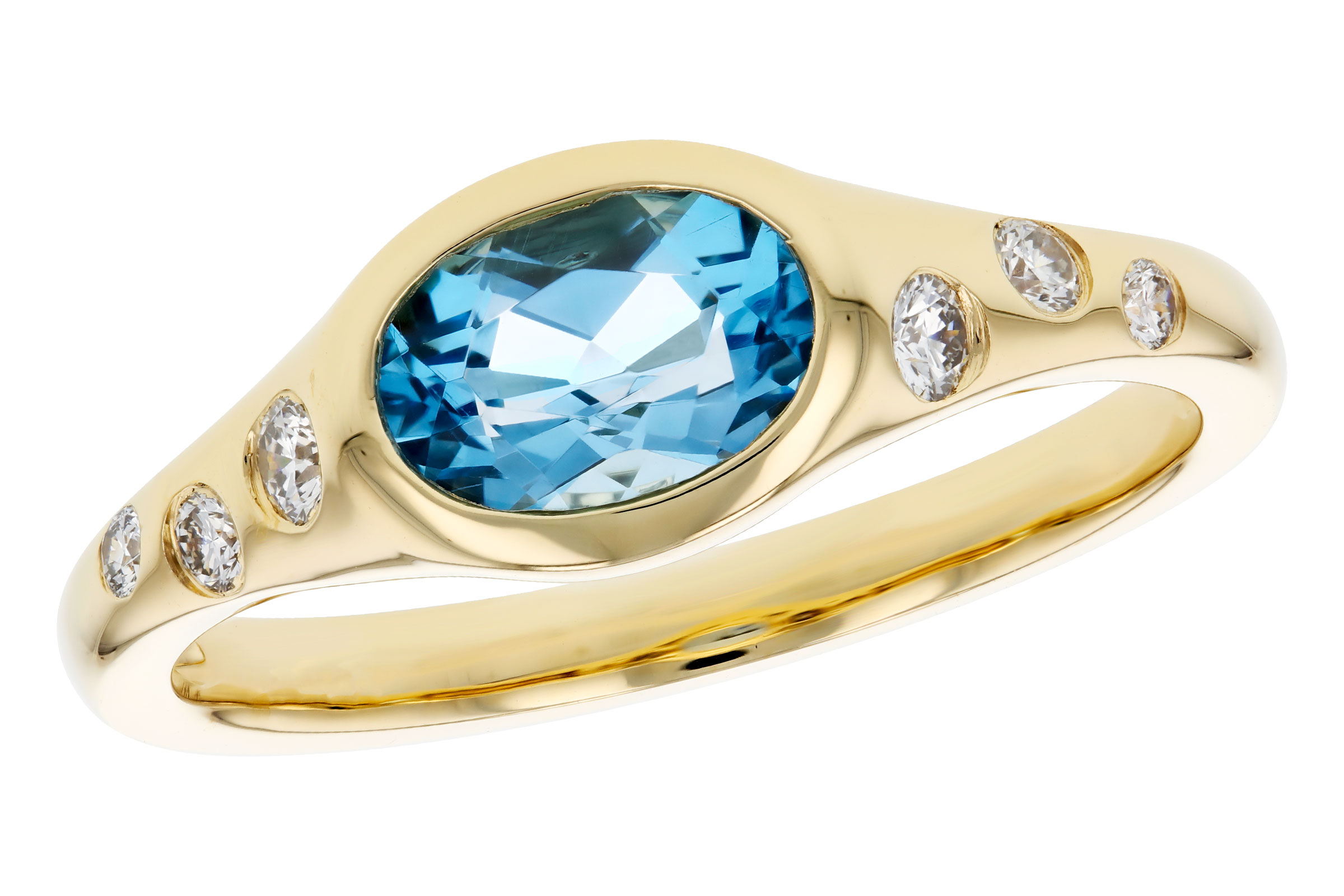 E312-20754: LDS RG .94 BLUE TOPAZ 1.08 TGW (7x5MM OV)