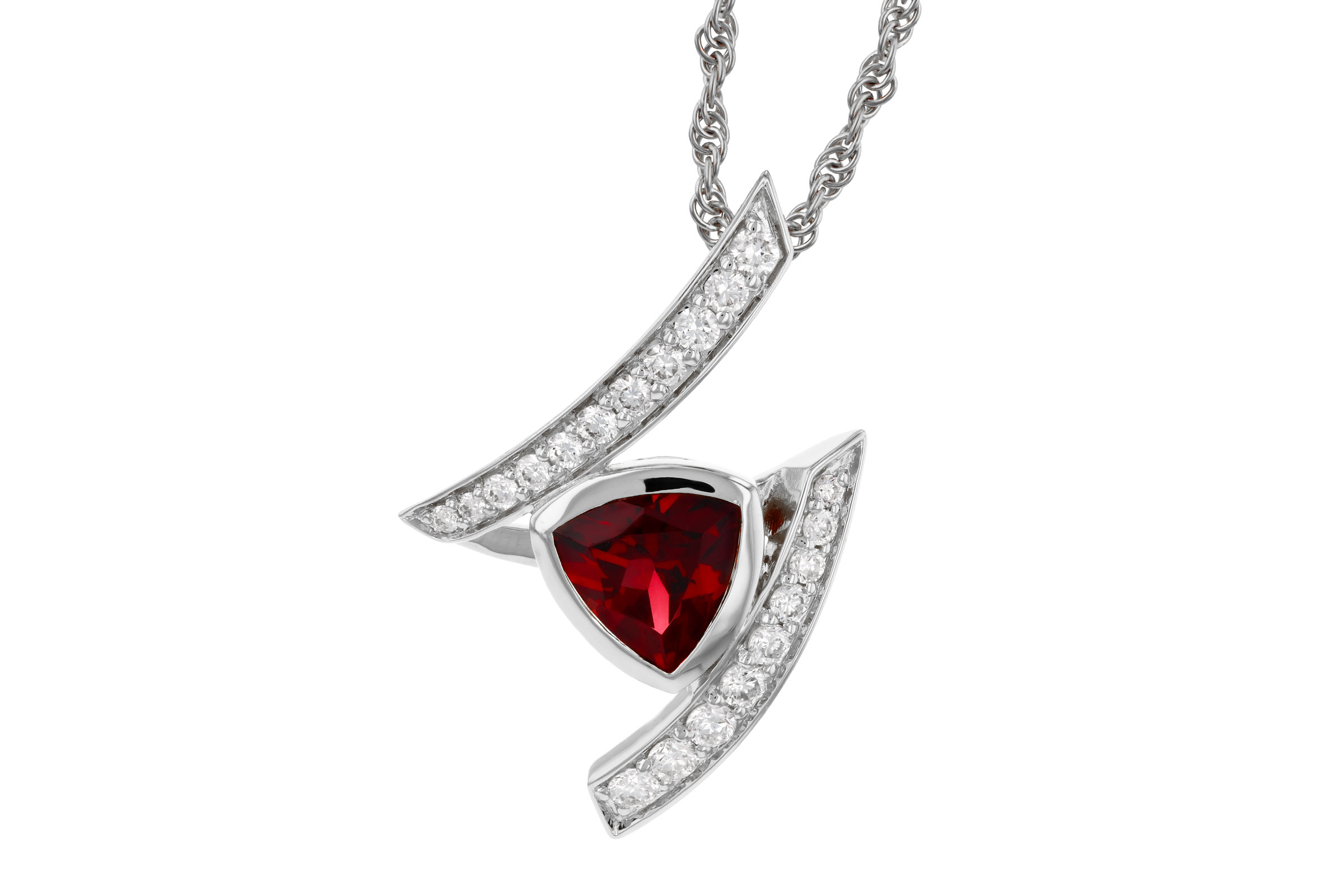 E312-21690: NECKLACE .84 GARNET 1.03 TGW (6MM GAR)