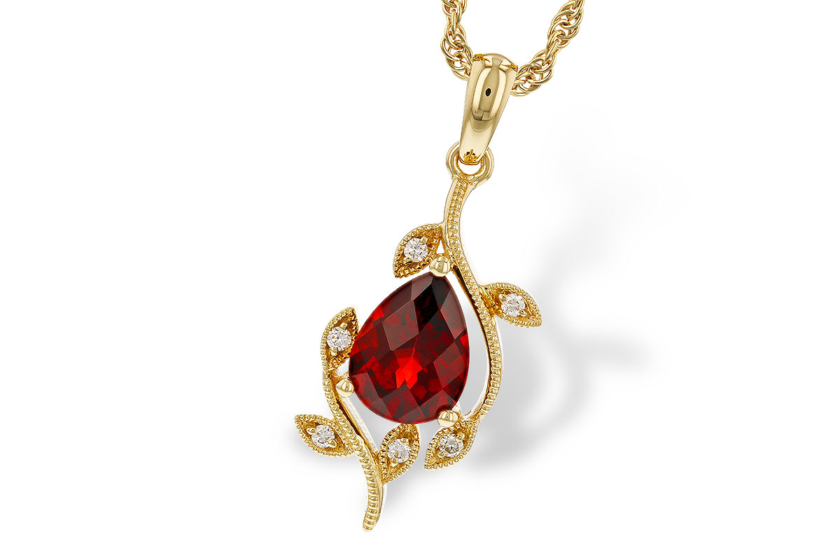 H311-34390: NECKLACE 1.34 GARNET 1.39 TGW (8X6MM GAR)
