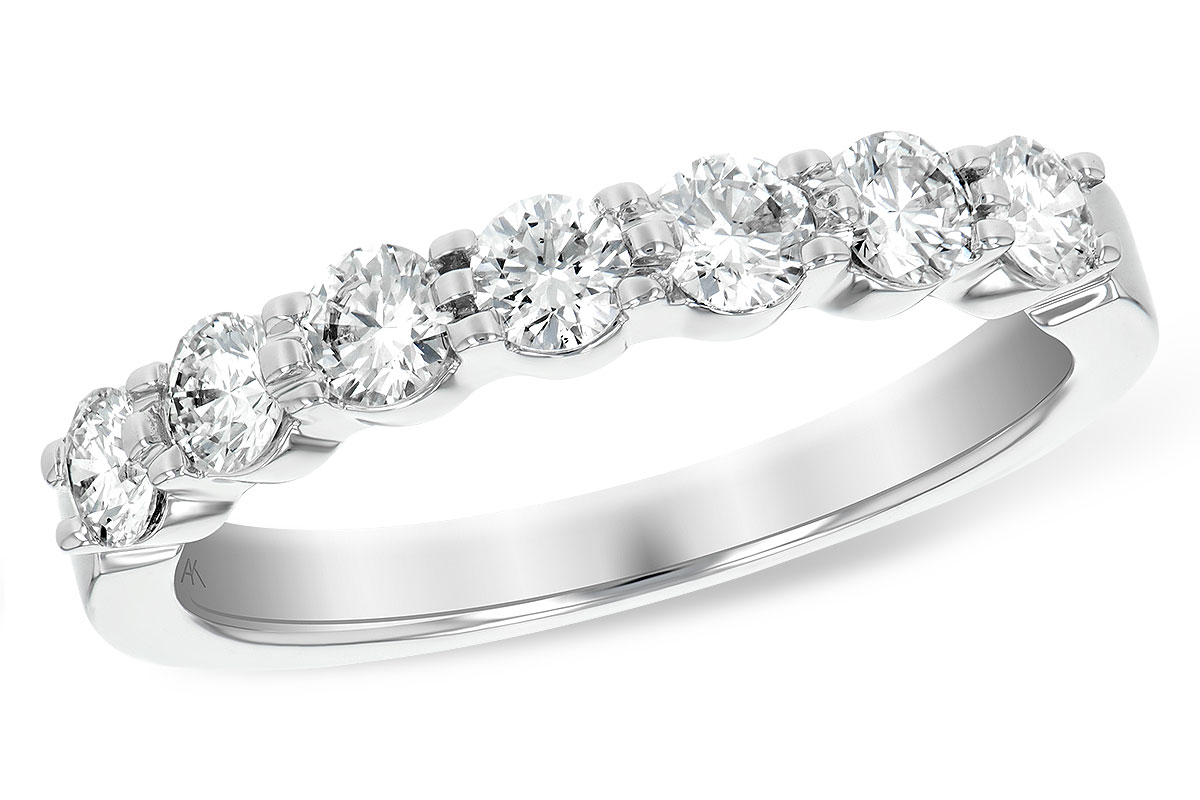 K129-51726: LDS DIA WED RG .75 TW (7 STONES)