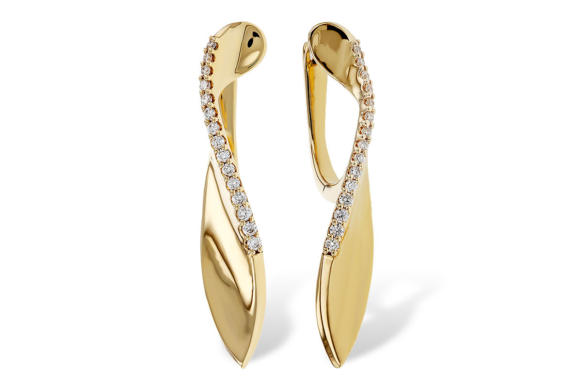 K311-35308: EARRINGS .18 TW