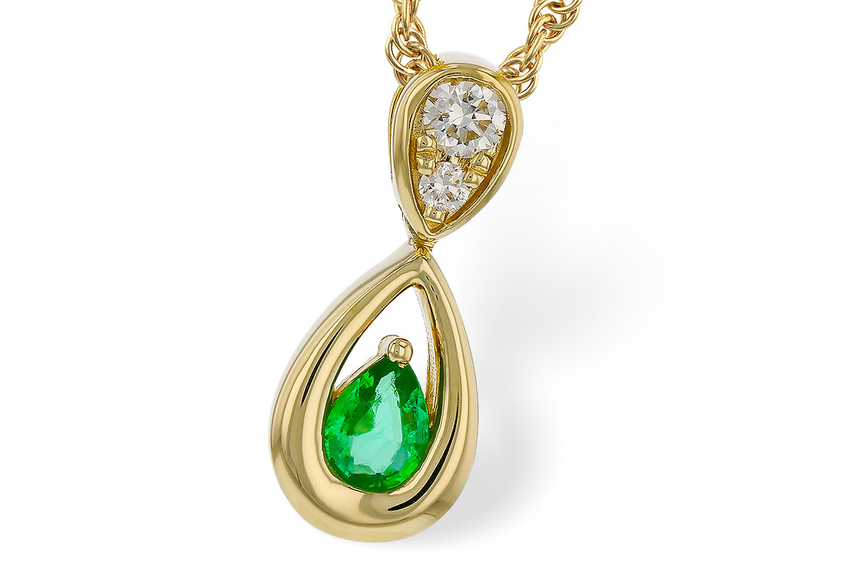 L311-31690: NECKLACE .10 EMERALD .16 TGW (4x3 EMER)
