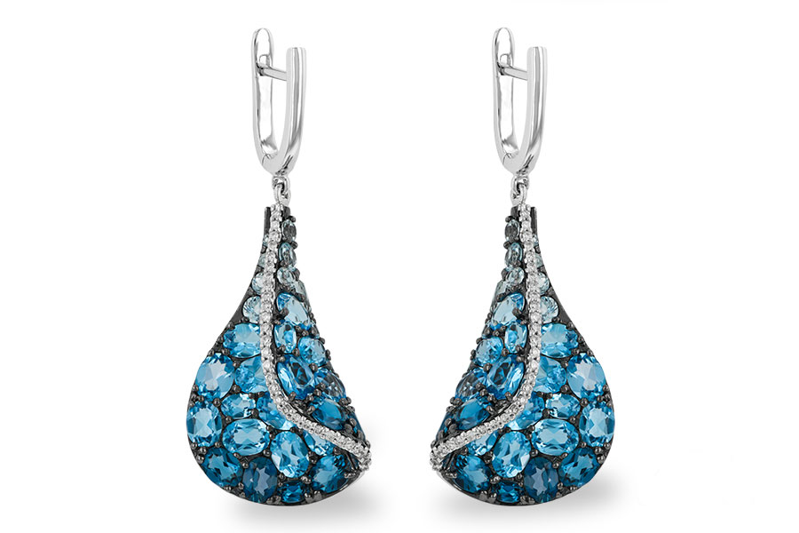 M224-05299: EARR 6.86 BLUE TOPAZ 7.05 TGW