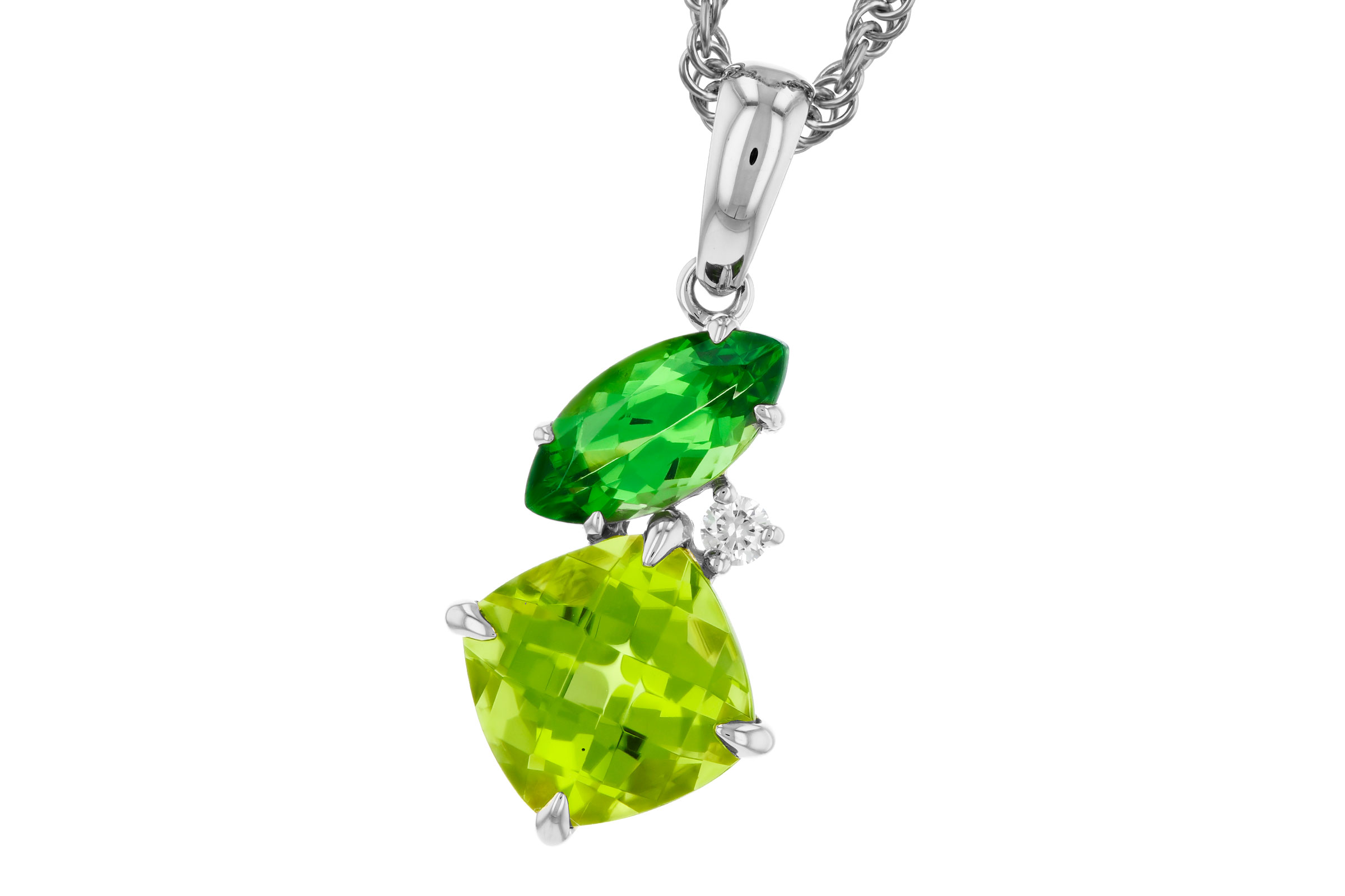M312-21662: NECKLACE 1.97 TW SEMI-PREC (PER,TSAV) 2.00 TGW
